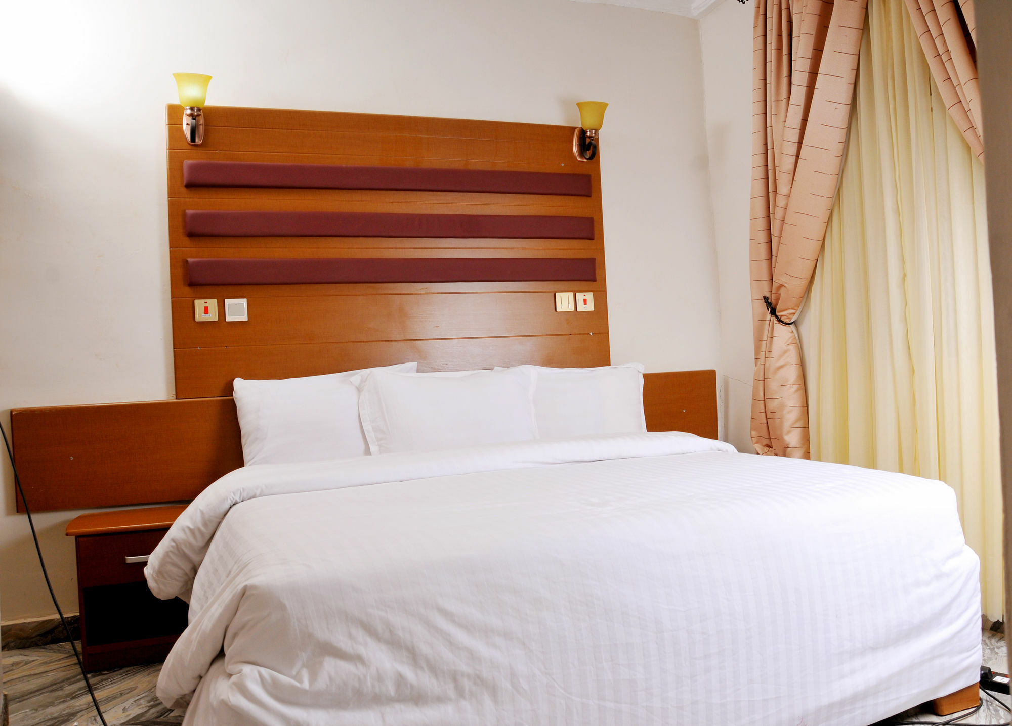 Hotel De Bently Abudża Zewnętrze zdjęcie